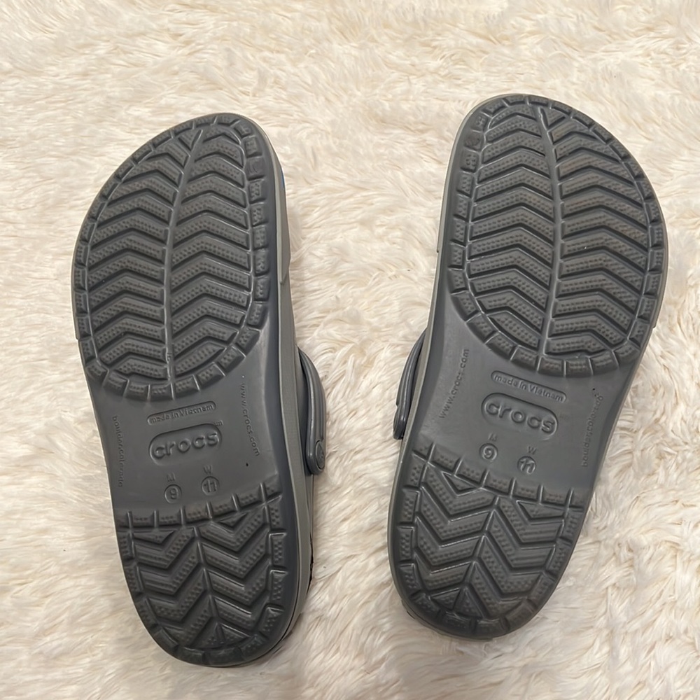 Crocs - Picture 4 of 4